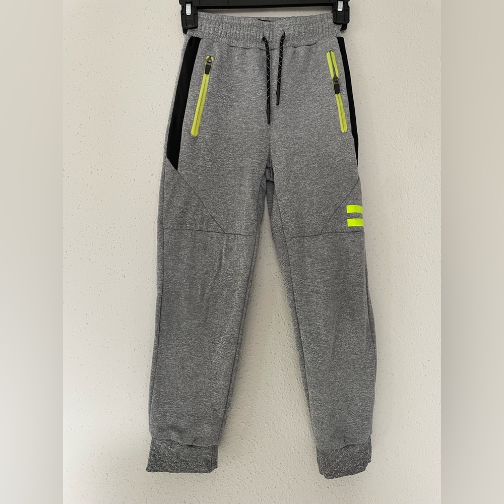 Zero Nineteen Gray Joggers